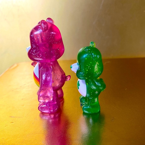 GLITTER CARE BEARS GOOD LUCK BEAR SHAMROCK & CHEER BEAR w/RAINBOW & MOVABLE ARMS - Picture 8 of 9